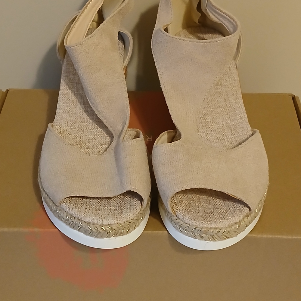 SHEIN Beige Wedge Sandals
